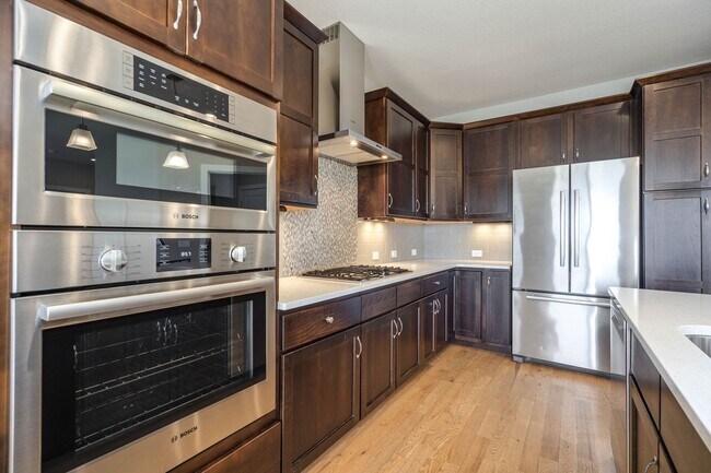 Building Photo - 6928 Summerwind Ct