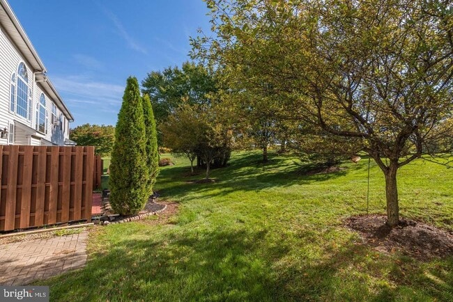 Building Photo - 307 Glenn Rose Cir