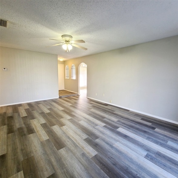 Building Photo - 1026 Brookshire Cir