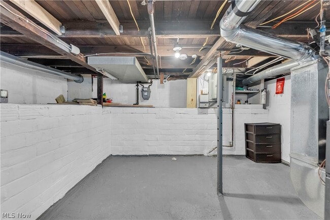 Building Photo - 4603 W 58th St