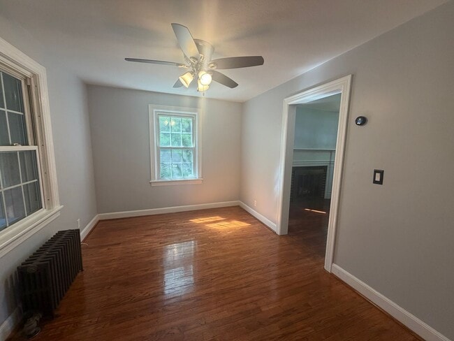 Building Photo - Lovely Single Family Home For Rent