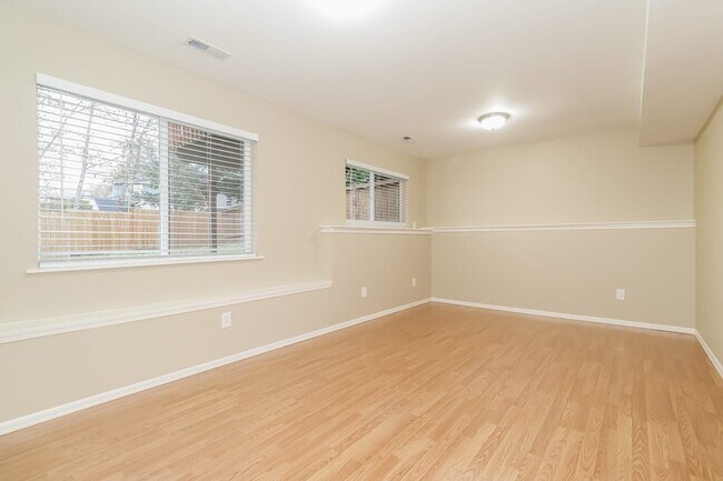 Building Photo - 8611 8th St SE