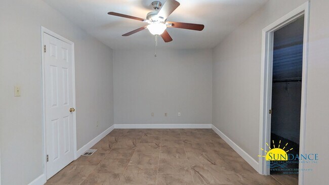 Building Photo - Nice 2 Bedroom Townhouse in Fort Walton
