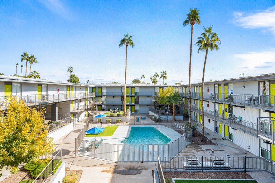 Seventh Apartments Aerial View - Seventh Apartments
