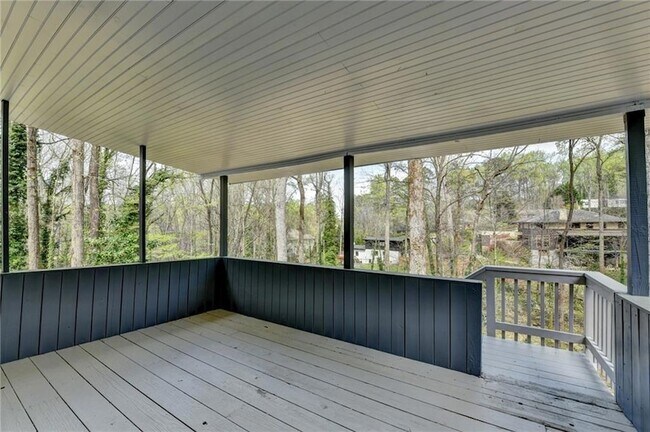 Building Photo - 3914 Granger Dr