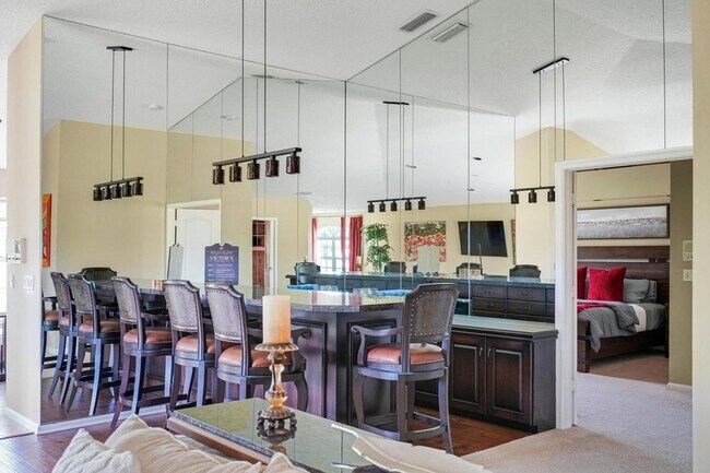 Building Photo - 227 Legendary Cir