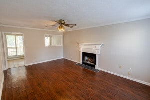 Building Photo - 123 Moss Creek Dr