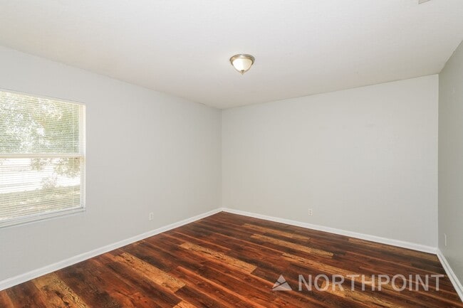 Building Photo - Newly Renovated Single Family Home | 4 BR/2BA | Partially fenced  front yard