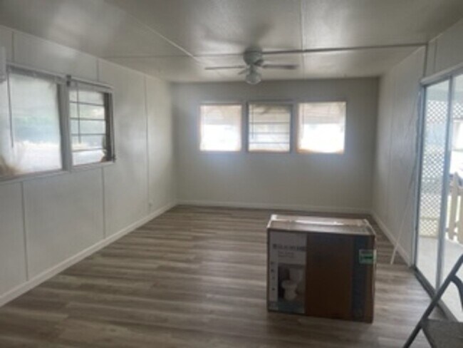 Building Photo - FOR RENT 55+COMMUNITY