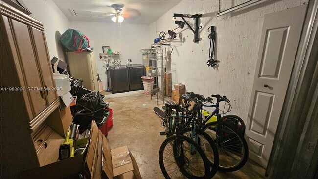 Building Photo - 3520 NE 3rd Dr