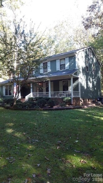 Building Photo - 433 Raintree Dr