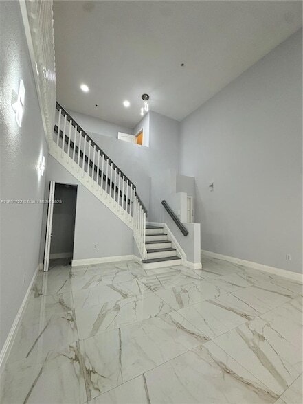 Building Photo - 17425 NW 75th Pl