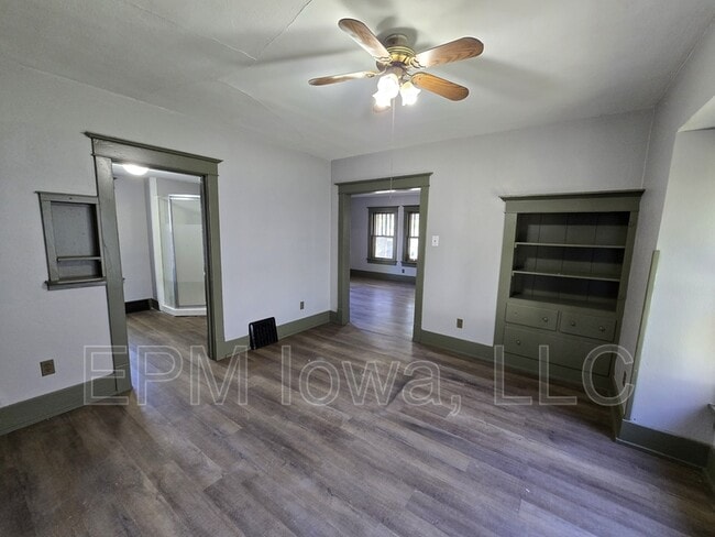 Building Photo - 1125 Ackermant St