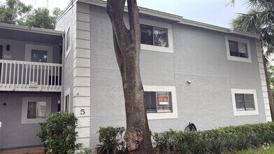 Building Photo - 4172 Plantation Cove Dr