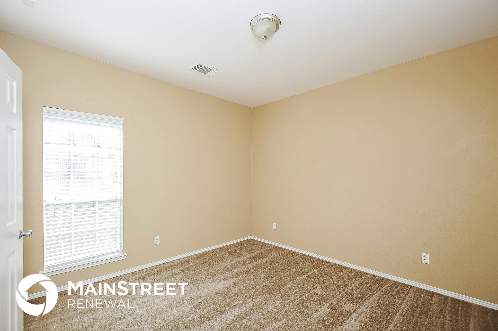 Building Photo - 7504 Quail Springs Dr