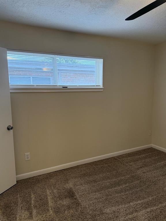 Building Photo - 6410 Del Monte Dr