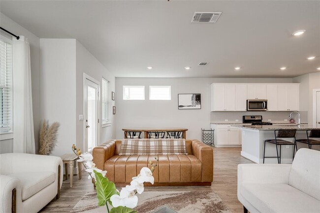 Building Photo - 7310 Harmony Shoals Bnd