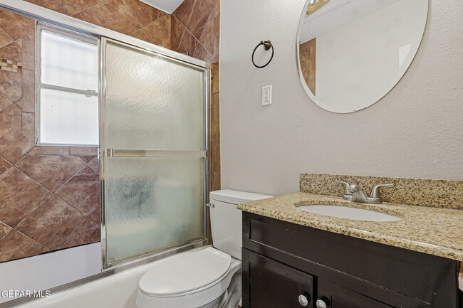 Building Photo - 2515 Arizona Ave