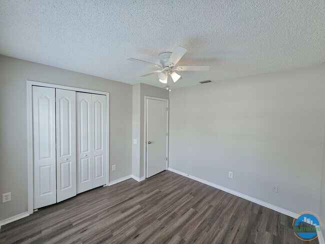 Building Photo - 12506 Vision Way