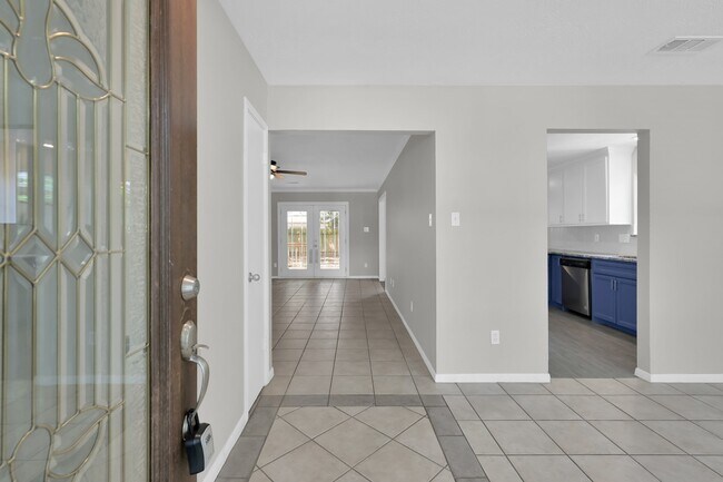 Building Photo - 28903 Atherstone St