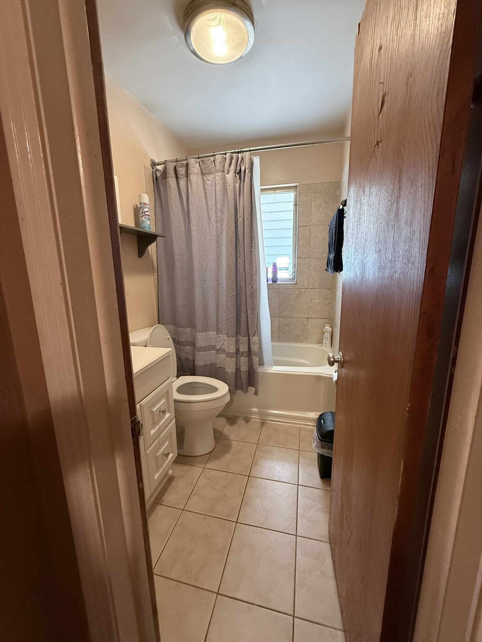 Building Photo - 4128 12th Ave N