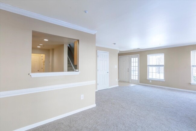 Building Photo - 6601 Netties Ln