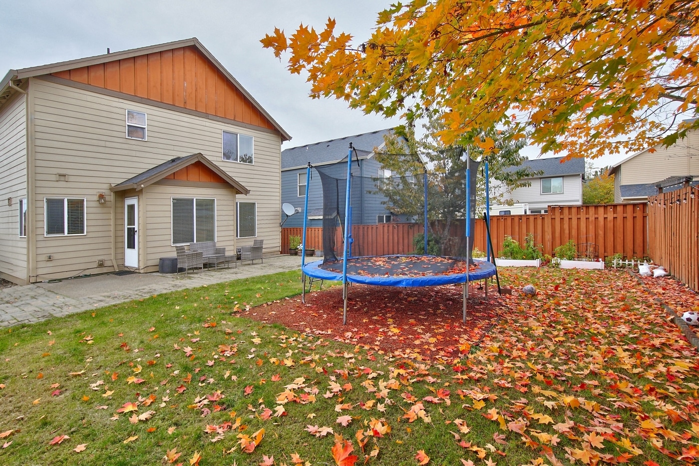 Building Photo - 17536 SW Parkway Ct