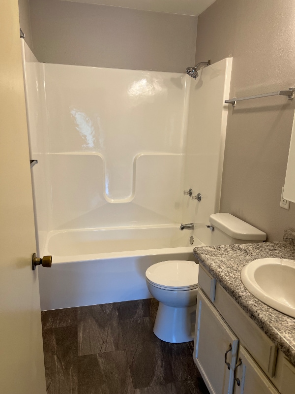 Building Photo - 225 Teeters Ct