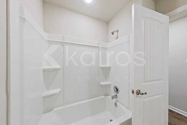 Building Photo - 112 ORTHELLO COURT