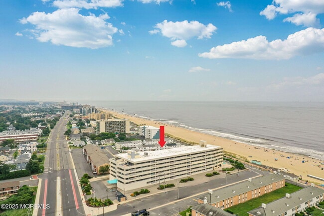 Building Photo - 525 Ocean Blvd