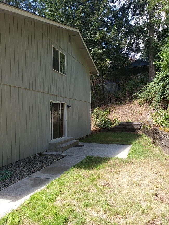 Building Photo - Tucked Away