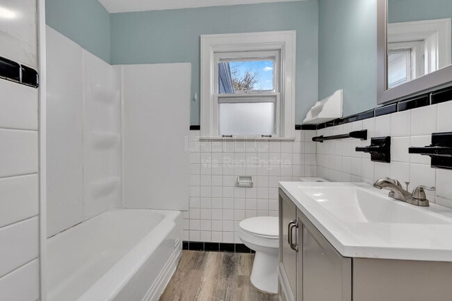 Building Photo - 4724 Cane Run Rd