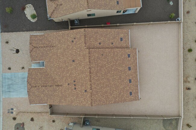 Building Photo - Spacious 3 Bedroom, 2 Bathroom Home in Granville