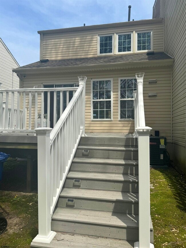 Building Photo - 110 Red Bank Dr