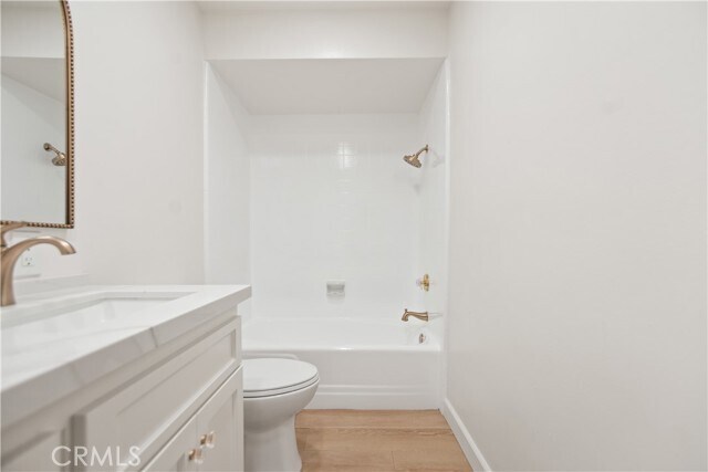 Building Photo - 1185 La Subida Ct