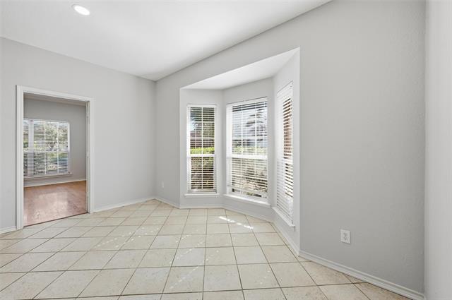 Building Photo - 1321 Kenshire Ct