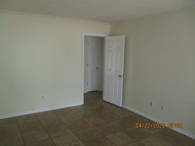 Building Photo - 1610 Whisperwood St