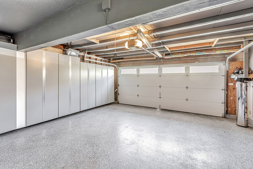Building Photo - 27525 Paseo Toluca