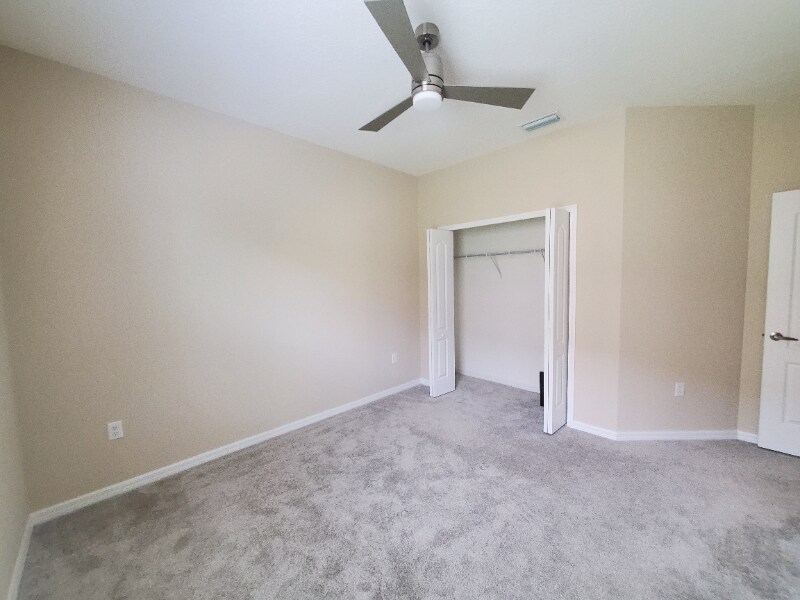 Building Photo - 276 Carlino Dr