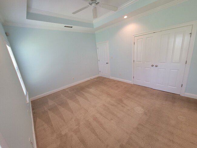 Building Photo - Beautiful home in Cypress Lakes in Lake Park