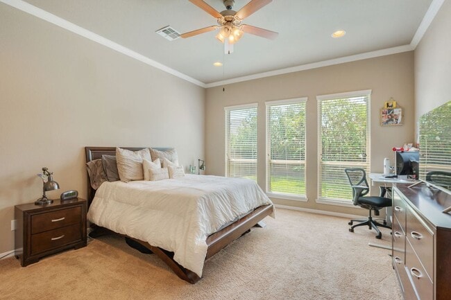 Building Photo - 4408 Toddington Ln