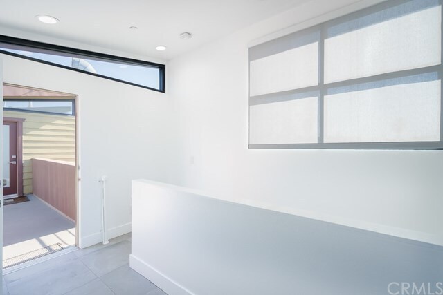 Building Photo - 1418 Innes Pl