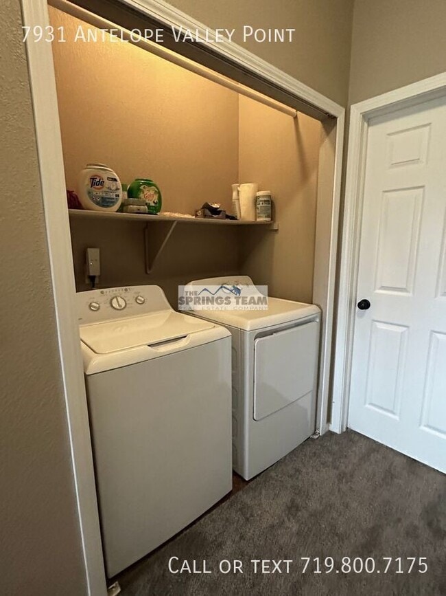 Building Photo - 7931 Antelope Valley Point