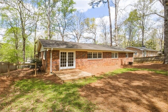 Building Photo - 86 Pioneer Trail