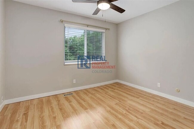 Building Photo - 3355 S Flower St