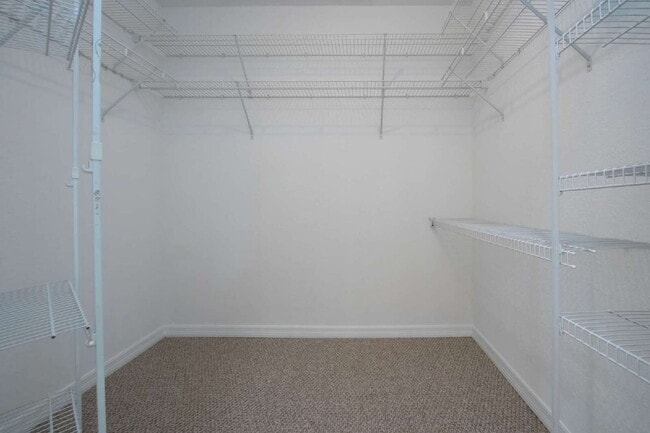 Building Photo - 7117 Strand Cir