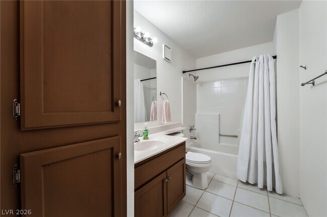 Building Photo - 2251 Wigwam Pkwy