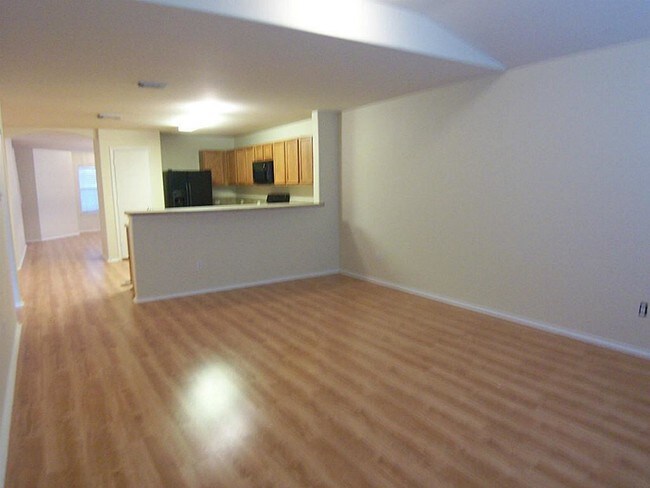 Building Photo - 7619 Painted Desert Dr