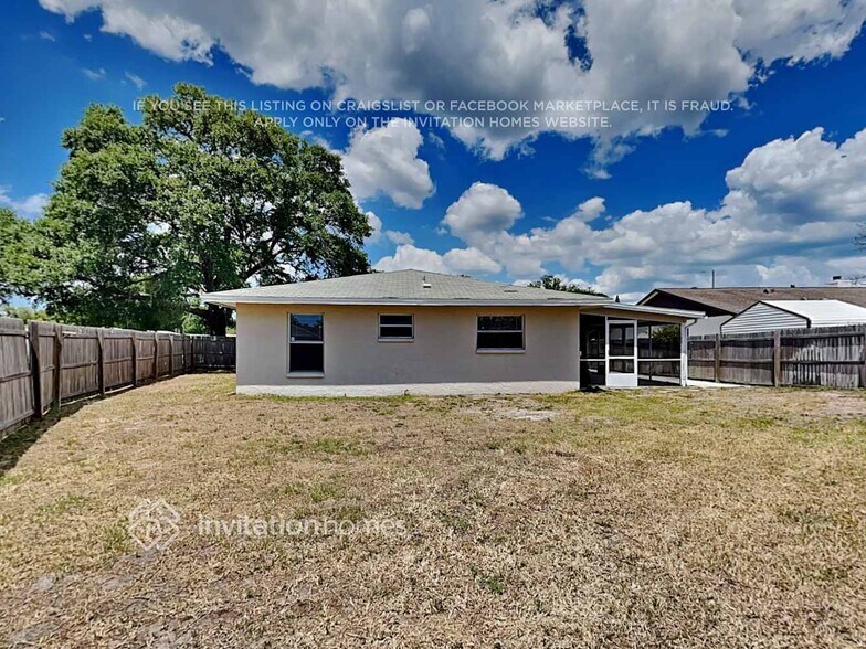 Building Photo - 11629 Country Run Rd