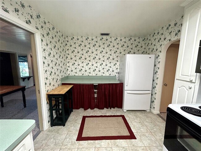 Building Photo - 20 N Orion Ave